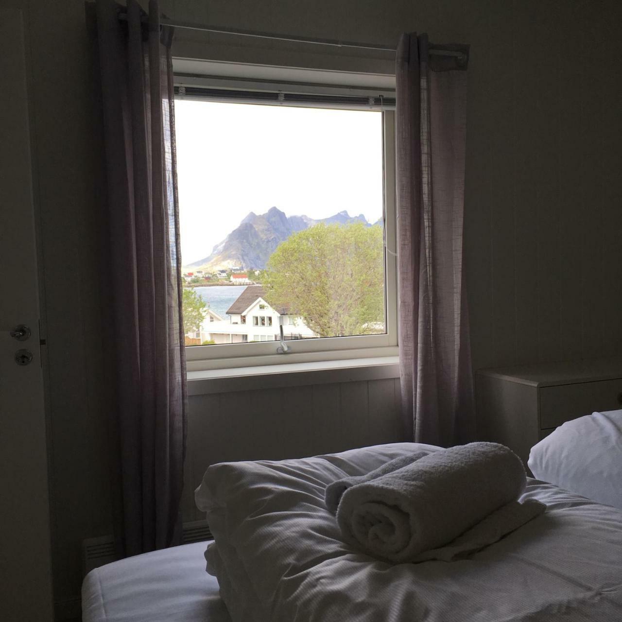 Lofoten Bed & Breakfast Reine - Rooms & Apartments Eksteriør billede